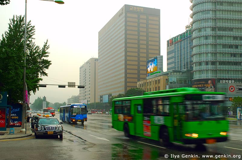  stock photography | Buses and Taxis on Sejongno Street in Seoul, South Korea, Gwanghwamun, Seoul, South Korea, Image ID KR-SEOUL-0007