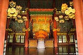  stock photography | Interior of the Injeongjeon Hall at Changdeokgung Palace in Seoul, South Korea, Jongno-gu, Seoul, South Korea, Image ID KR-SEOUL-CHANGDEOKGUNG-0005. 