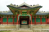  stock photography | One of the Entrances to Huijeondang Hall at Changdeokgung Palace in Seoul, South Korea, Jongno-gu, Seoul, South Korea, Image ID KR-SEOUL-CHANGDEOKGUNG-0009. 