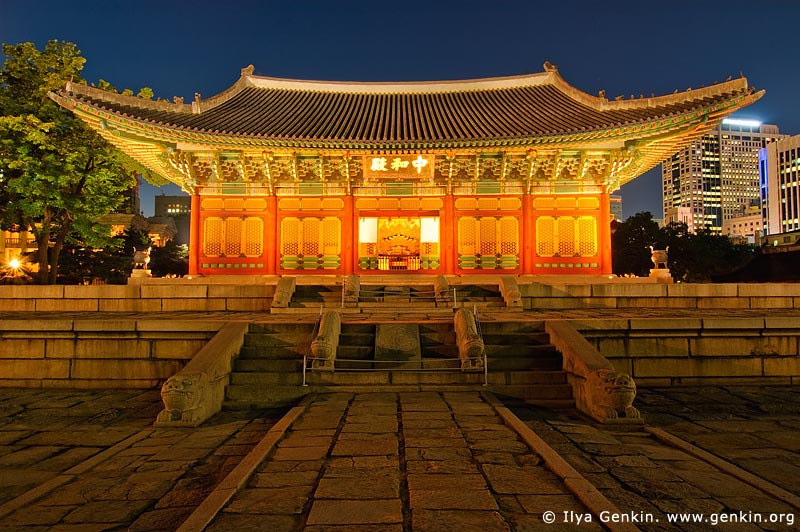  stock photography | Junghwajeon Hall at Night at Deoksugung Palace in Seoul, South Korea, Seoul, South Korea, Image ID KR-SEOUL-DEOKSUGUNG-0002