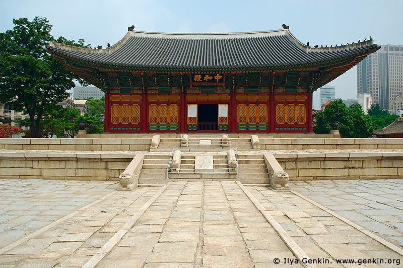  stock photography | Junghwajeon Hall at Deoksugung Palace in Seoul, South Korea, Seoul, South Korea, Image ID KR-SEOUL-DEOKSUGUNG-0005